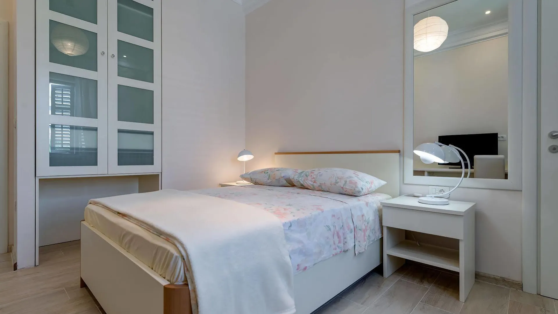 Bouganvillea Split Apartments